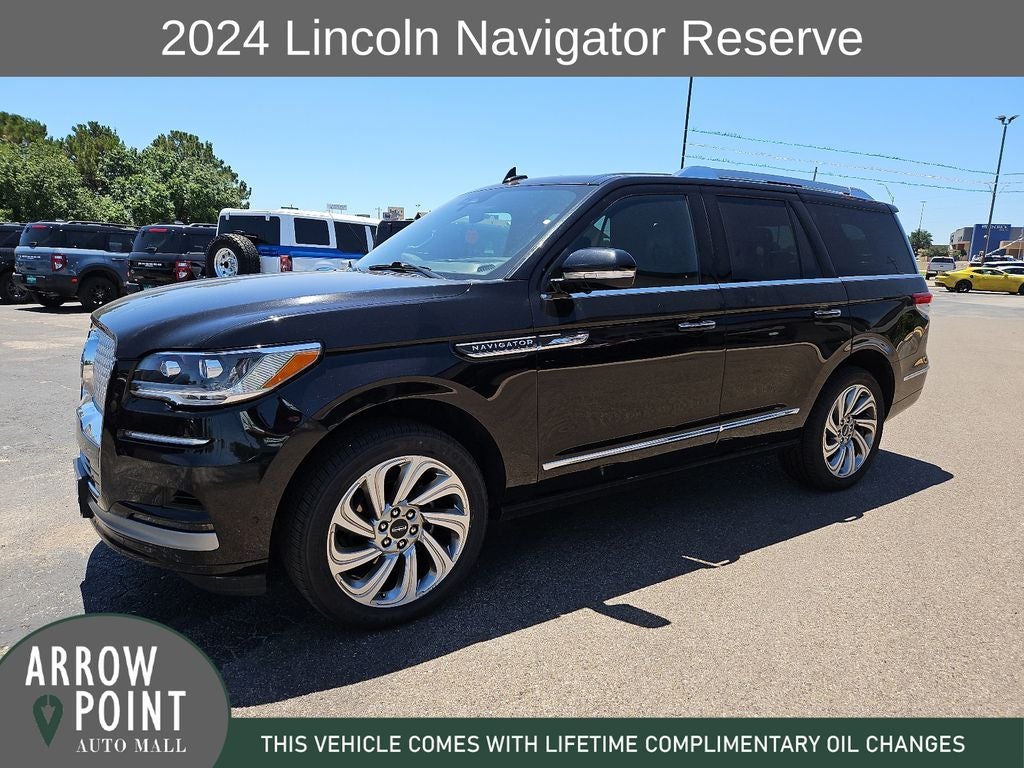 2024 Lincoln Navigator — detail view